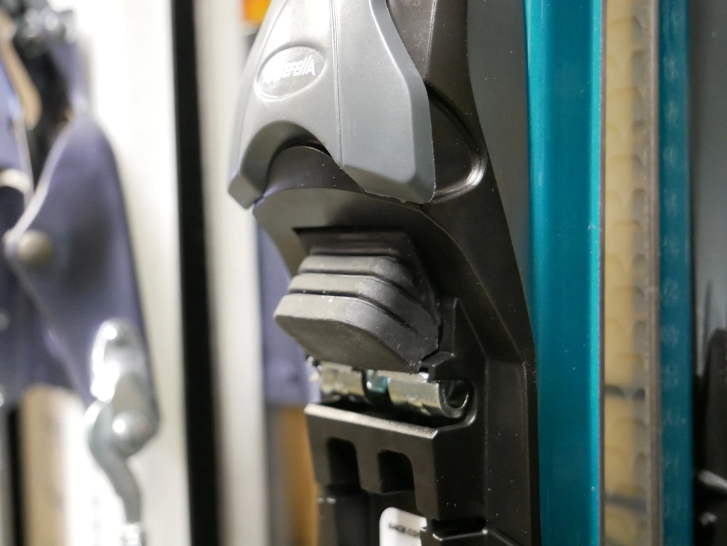 Rottefella Flex 40SH Rottefella Flex 40SH -Magasin Aventure Nordique caoutchouc flex fixation rottefella nnnbc 03