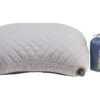 Cocoon Air-Core Down Travel Pillow -Magasin Aventure Nordique cocoon oreiller de voyage air core down travel pillow 1