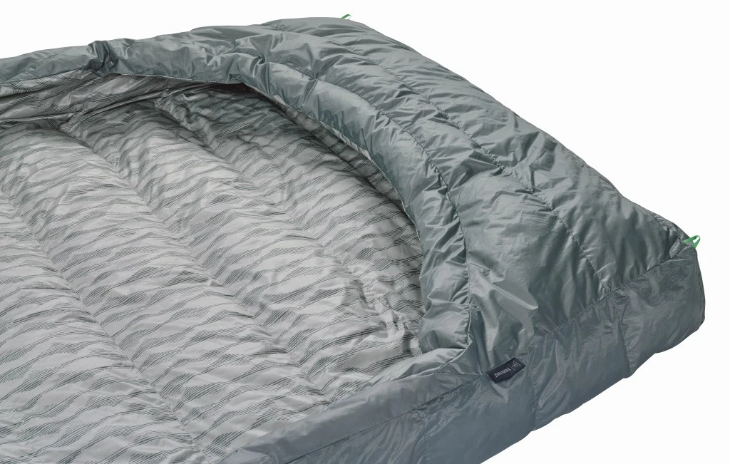 Thermarest Vela Double 32F/0C Therm-a-Rest Thermarest Vela Double 32F/0C -Magasin Aventure Nordique couette thermarest vela double 32f 0c 04