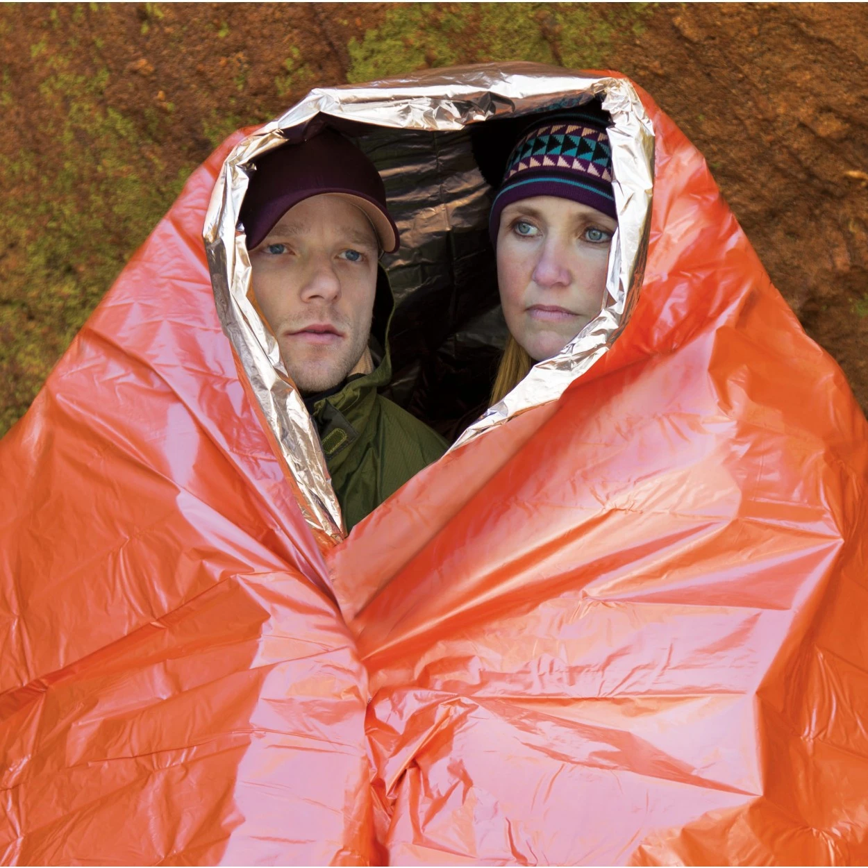 Sol Survival Blanket Sol Survival Blanket -Magasin Aventure Nordique couverture de survie sol survival blanket 02