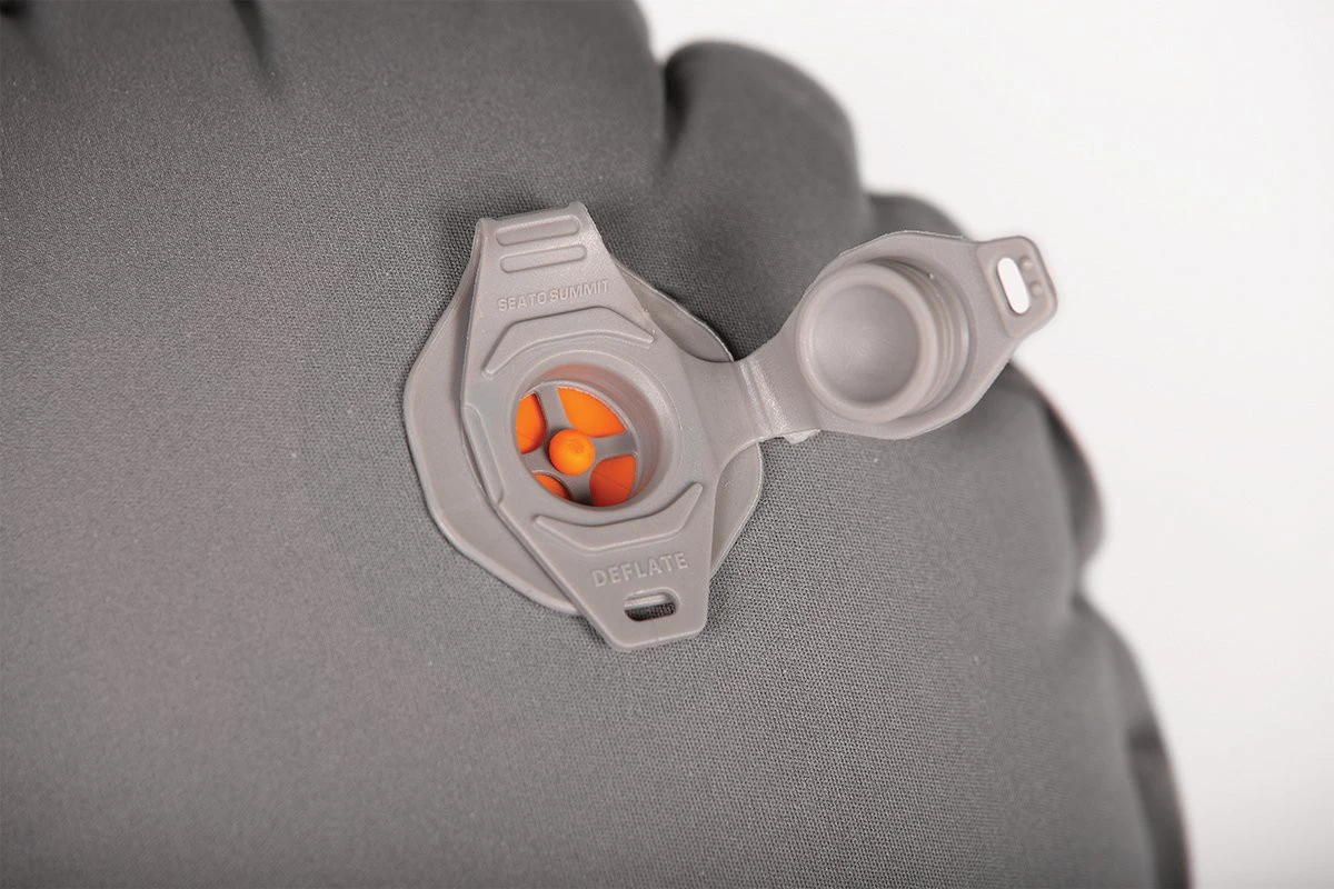 Oreiller Aeros Ultralight Pillow Traveller Sea To Summit Oreiller Aeros Ultralight Pillow Traveller -Magasin Aventure Nordique oreiller sea to summit aeros ultralight pillow traveller 06