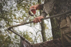 Gorilla Tape Camo 8,2m X 47,8 Mm -Magasin Aventure Nordique ruban gorilla tape silver camo 02