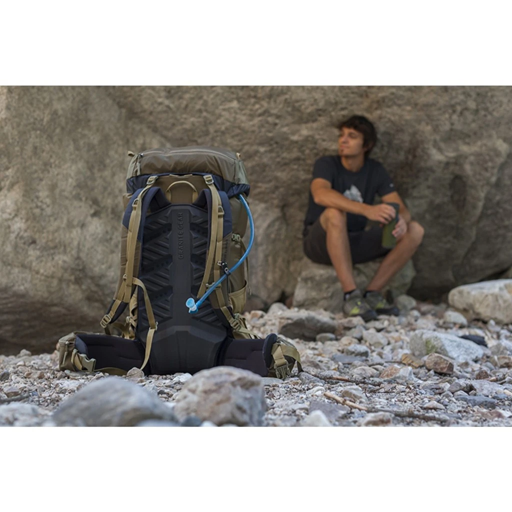 Granite Gear Crown2 60 Men's Granite Gear Crown2 60 Men's -Magasin Aventure Nordique sac a dos granite gear crown2 60 men 16