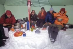 Hilleberg Altai UL 8 Hilleberg Altai UL -Magasin Aventure Nordique tente hilleberg altai 02