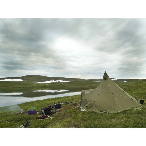 Tipi Helsport Varanger 8-10 Camp Tipi Helsport Varanger 8-10 Camp -Magasin Aventure Nordique tipi helsport varanger camp 07 1